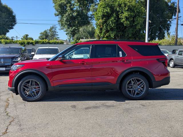 New 2026 Ford Explorer ST-Line AWD/4WD image 2