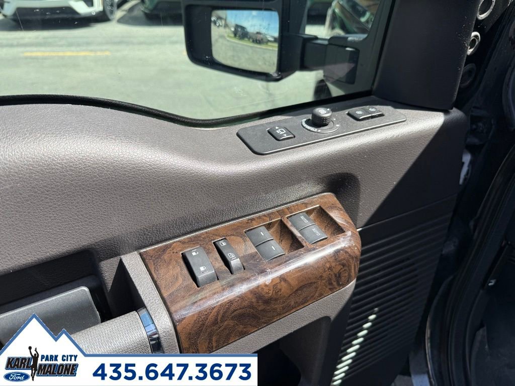 Used 2015 Ford F350 Platinum w/ FX4 Off-Road Package AWD/4WD image 16