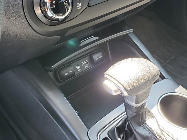 Used 2019 Kia Sorento LX image 26