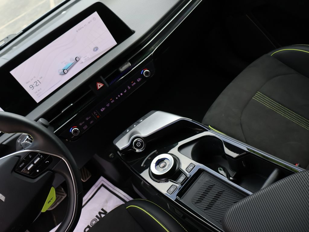 Certified 2023 Kia EV6 GT AWD/4WD image 22