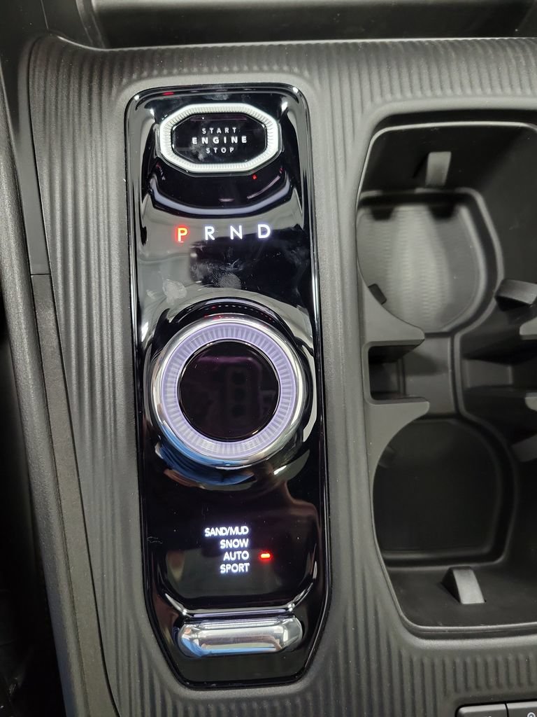 New 2026 Jeep Cherokee Limited AWD/4WD image 17