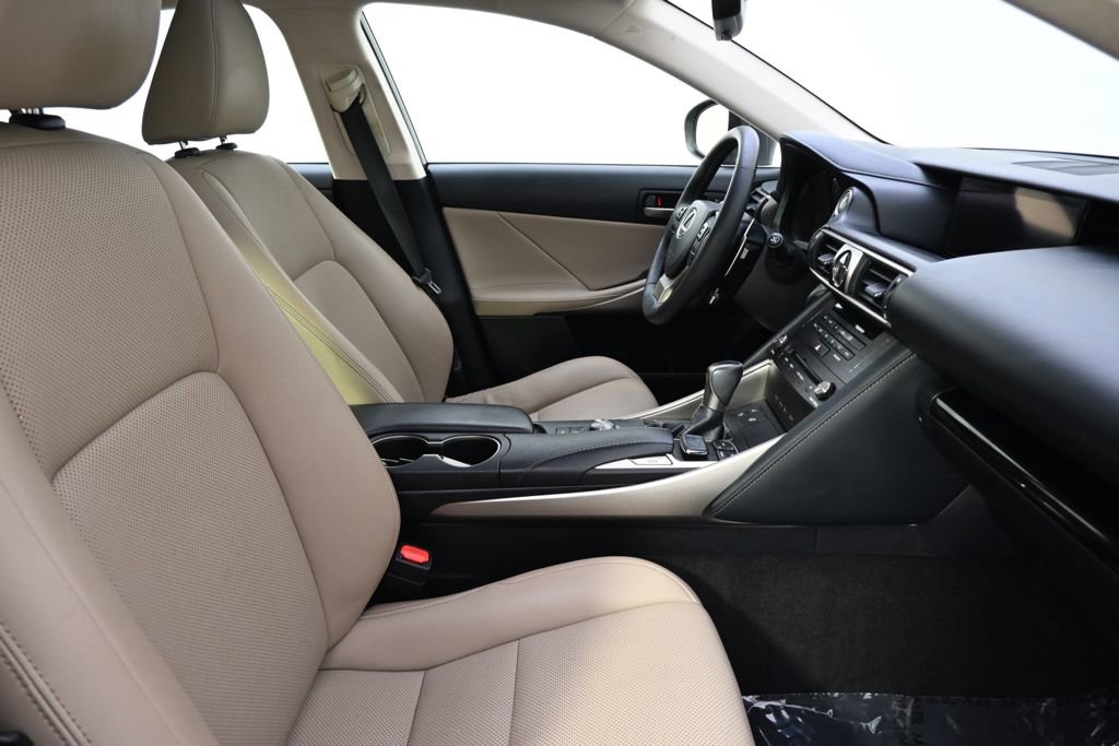 Used 2019 Lexus IS 300 AWD w/ Navigation Package image 16