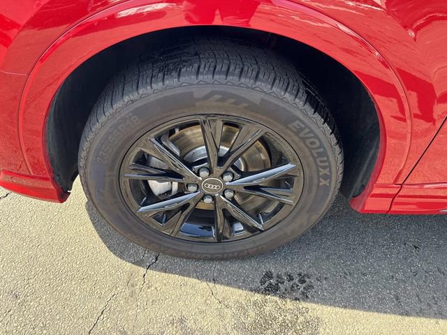 Used 2023 Audi Q3 2.0T Premium image 16