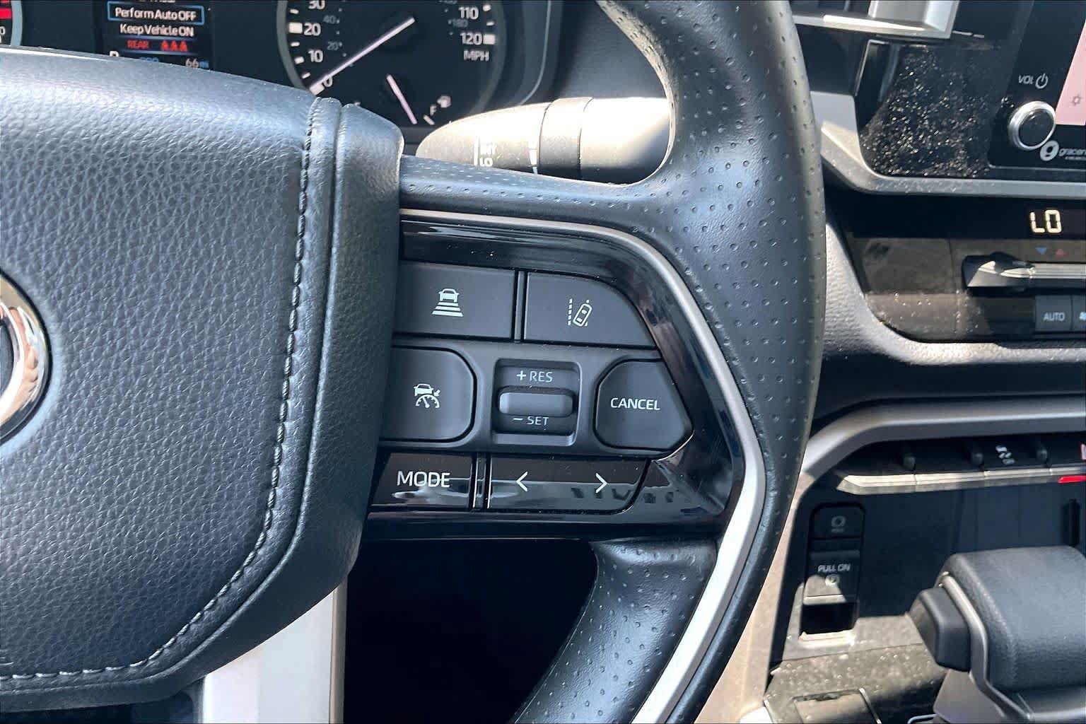 Used 2022 Toyota Tundra SR5 AWD/4WD image 23