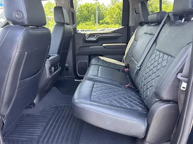 Used 2023 Chevrolet Silverado 1500 RST w/ All Star Edition Plus AWD/4WD image 17