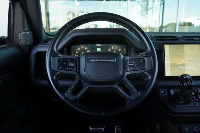 Used 2022 Land Rover Defender 110 X AWD/4WD image 15