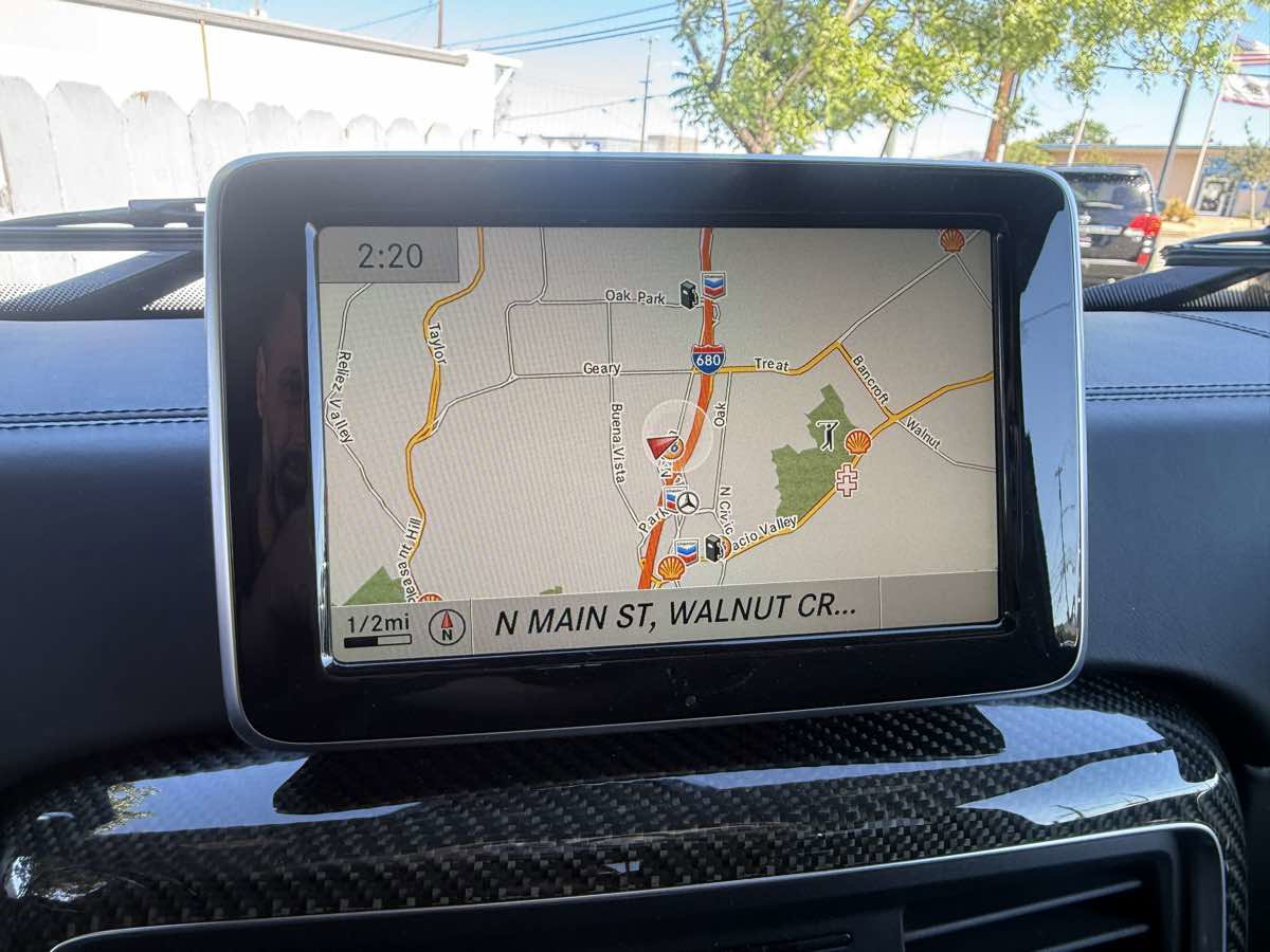 Used 2015 Mercedes-Benz G 63 AMG 4MATIC image 20