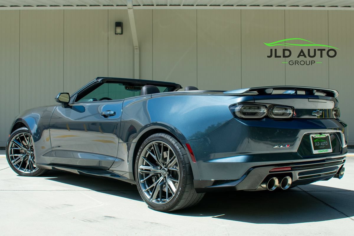 Used 2023 Chevrolet Camaro ZL1 RWD image 7
