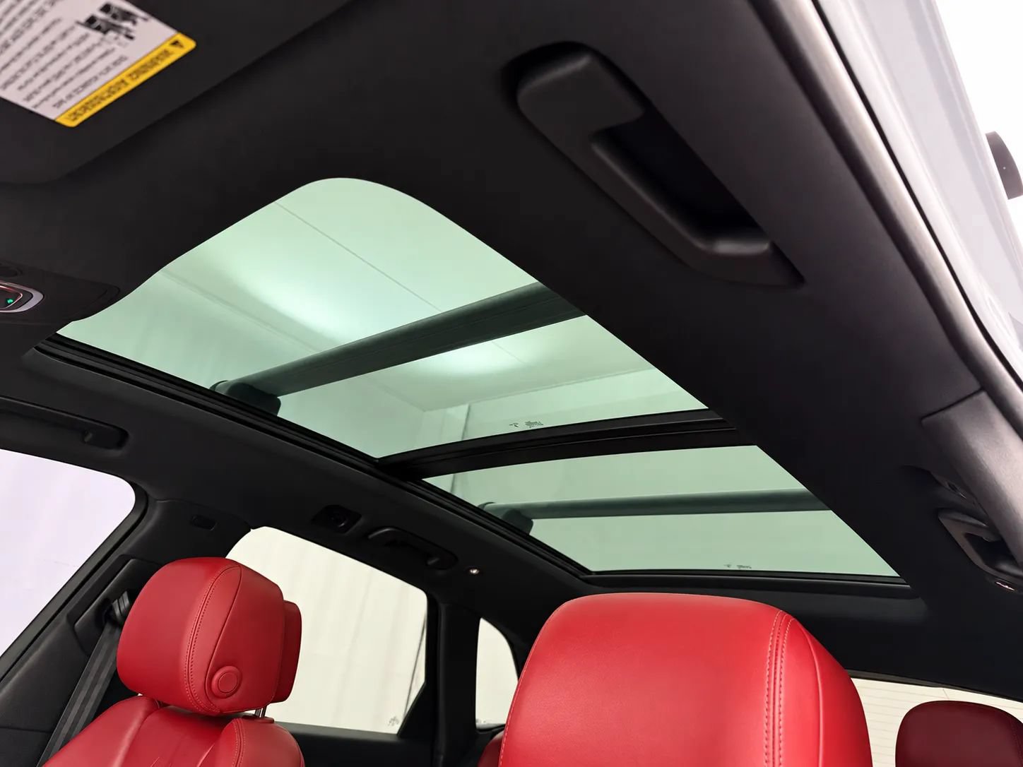 Used 2023 Audi SQ5 Premium Plus w/ Premium Plus Package AWD/4WD image 11