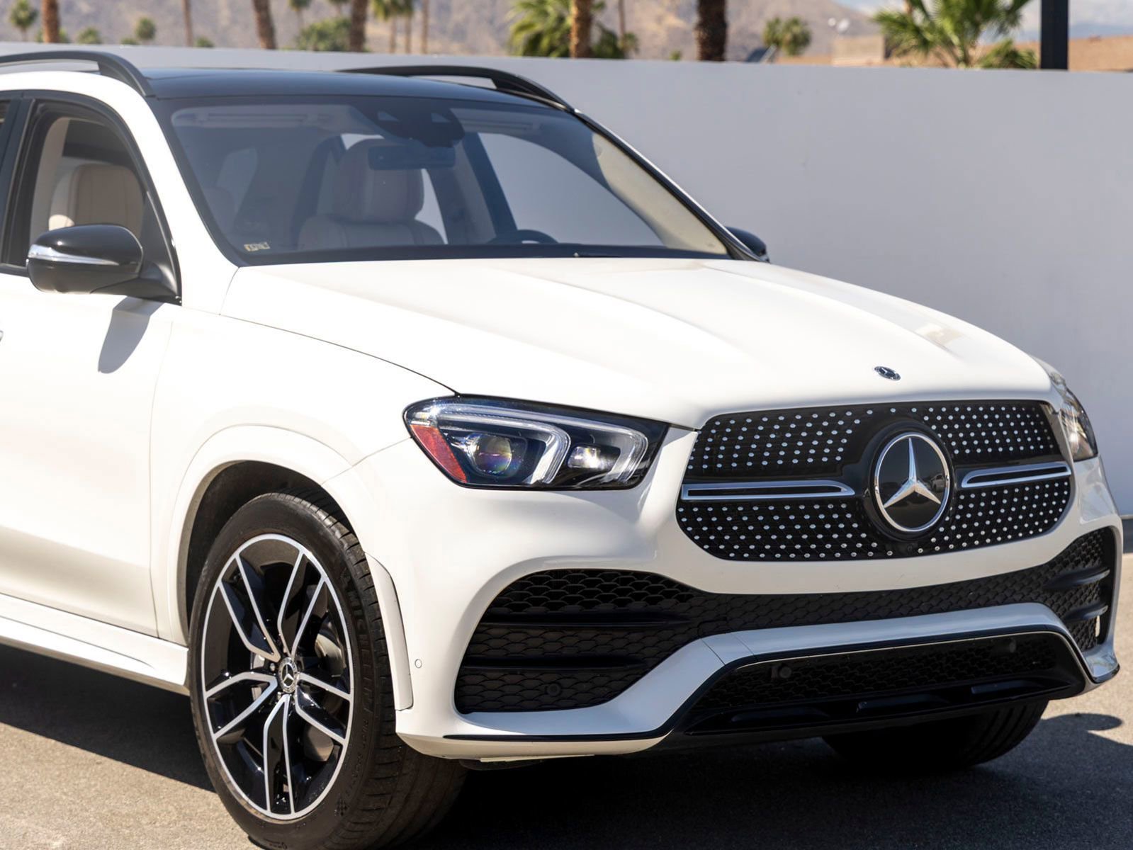 Used 2021 Mercedes-Benz GLE 580 4MATIC image 3