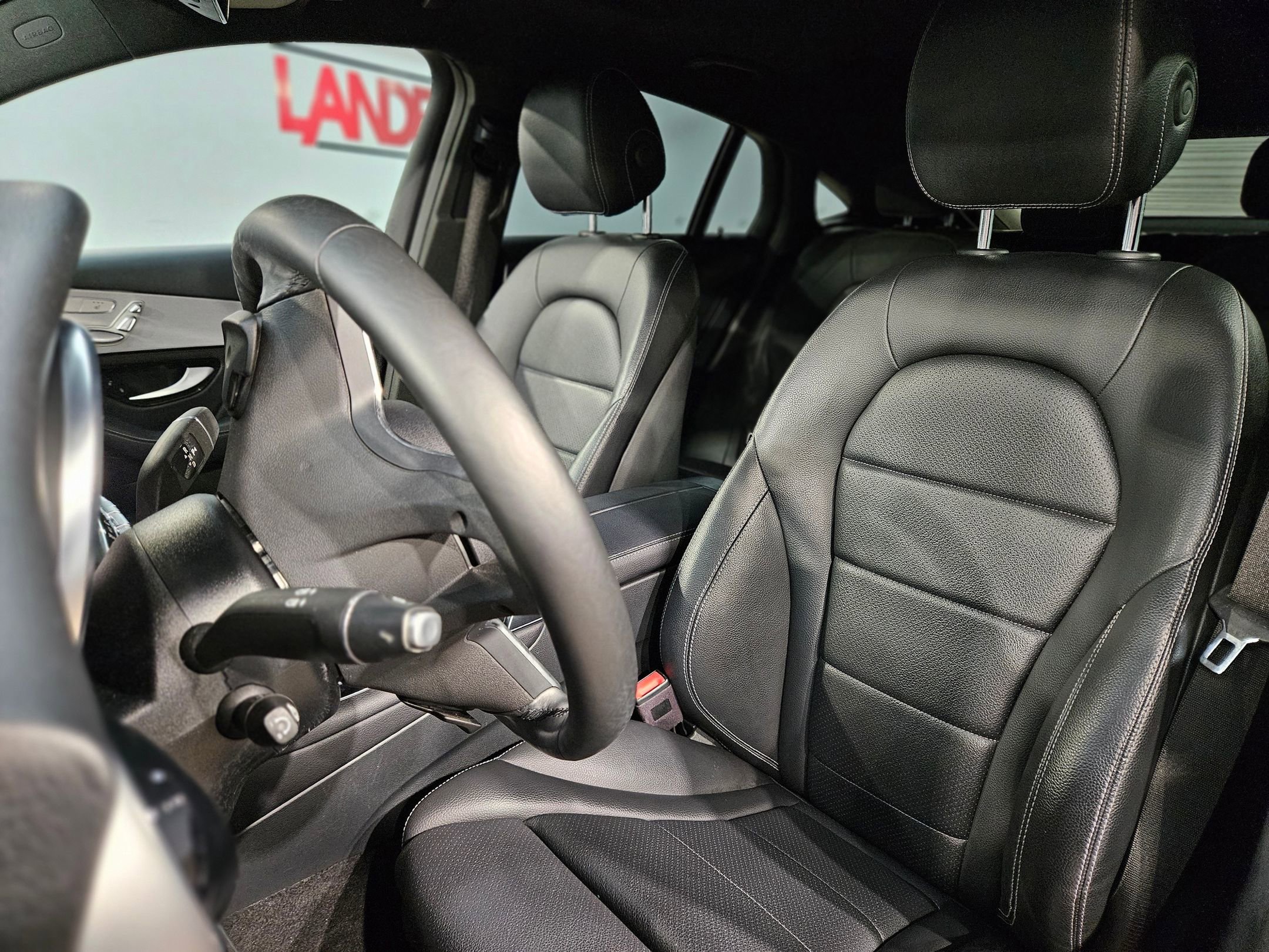 Used 2021 Mercedes-Benz GLC 300 4MATIC Coupe image 24