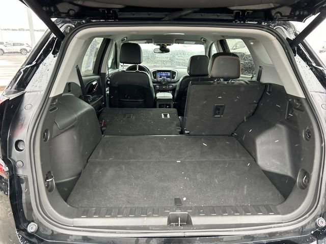 Used 2023 GMC Terrain AT4 image 42