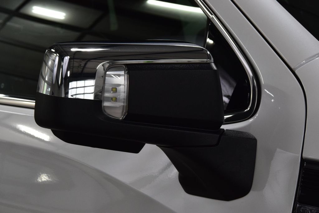 Used 2024 GMC Sierra 1500 Denali Ultimate AWD/4WD image 18