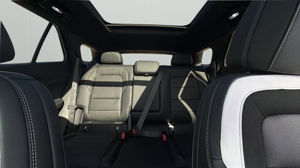 New 2026 Chevrolet Blazer EV LT AWD/4WD image 41