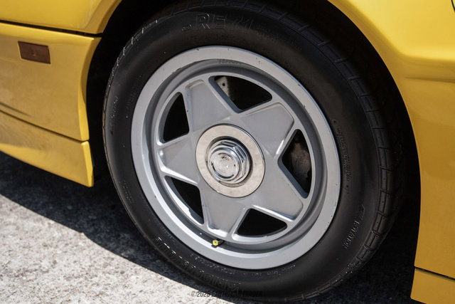 Used 1988 Ferrari Testarossa RWD image 64