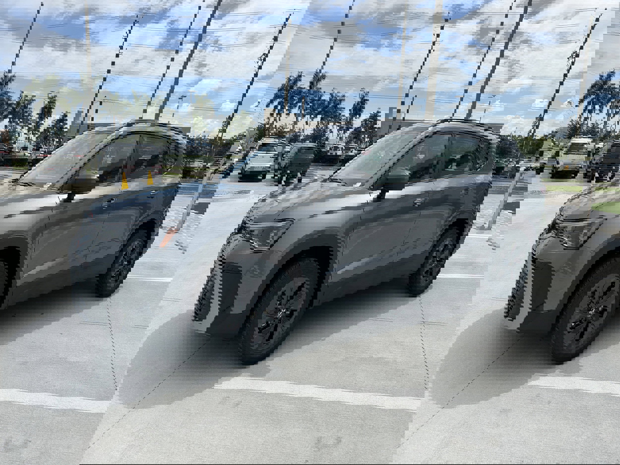 New 2025 Volkswagen Taos S image 7