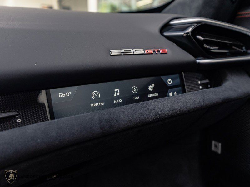 Used 2023 Ferrari 296 GTB RWD image 13
