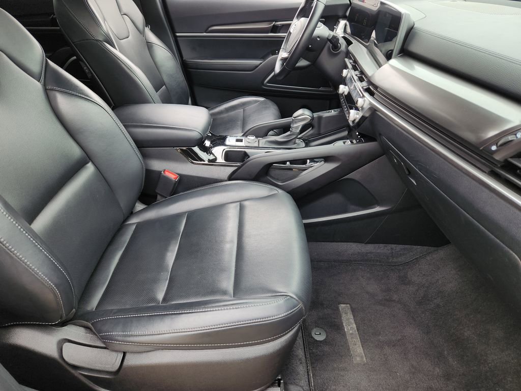Used 2025 Kia Telluride S AWD/4WD image 19