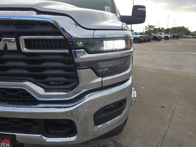 New 2027 RAM 3500 Tradesman AWD/4WD image 3