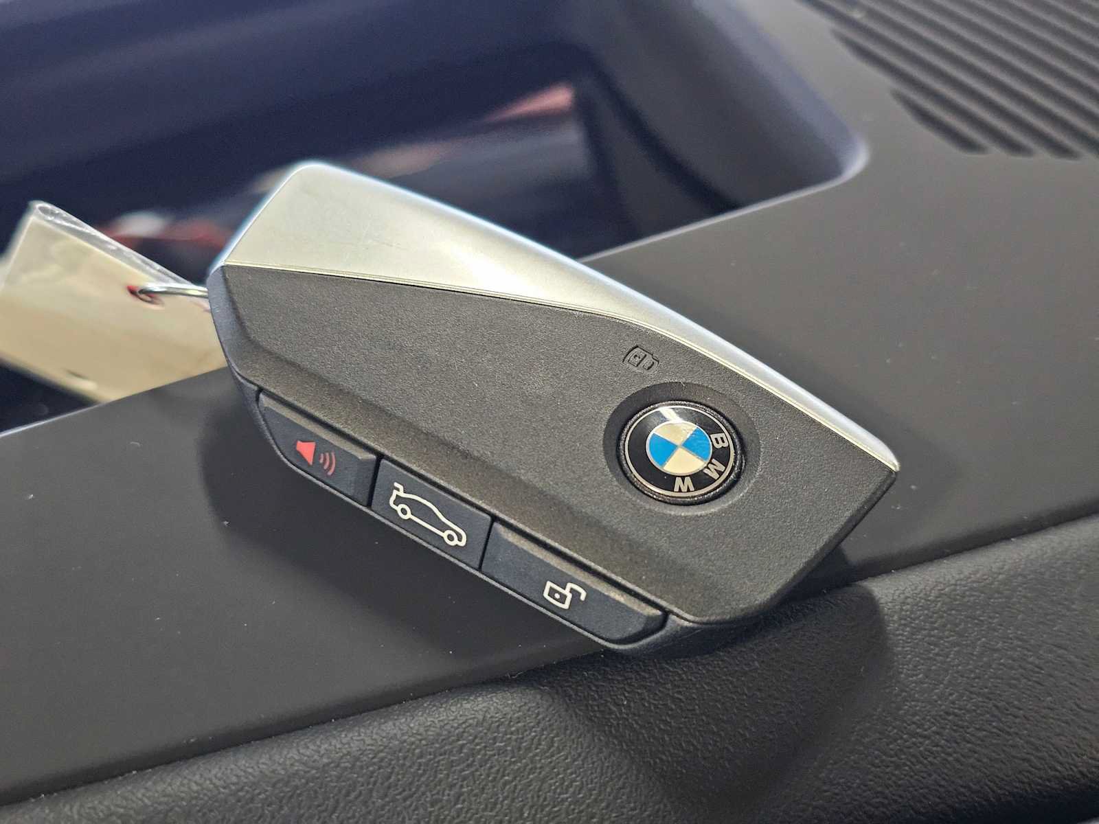 Used 2026 BMW i5 eDrive40 w/ M Sport Package AWD/4WD image 35
