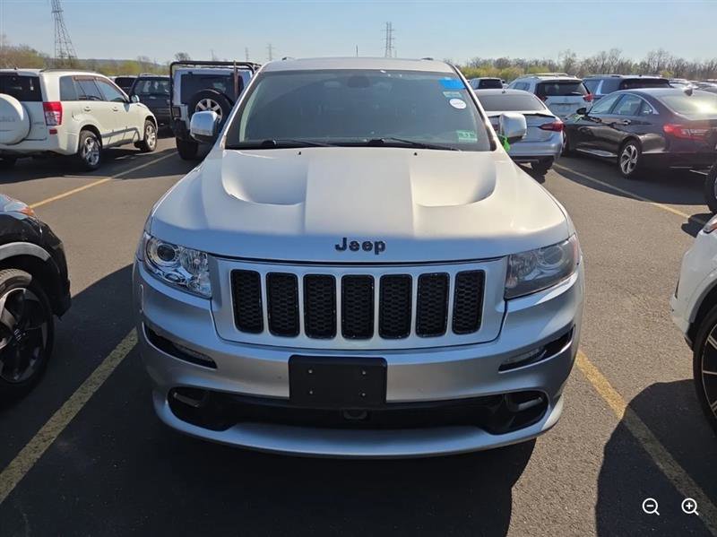 Used 2012 Jeep Grand Cherokee SRT8 w/ Luxury Group II AWD/4WD image 2