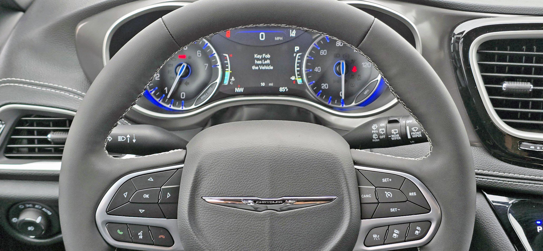New 2026 Chrysler Pacifica Select image 7