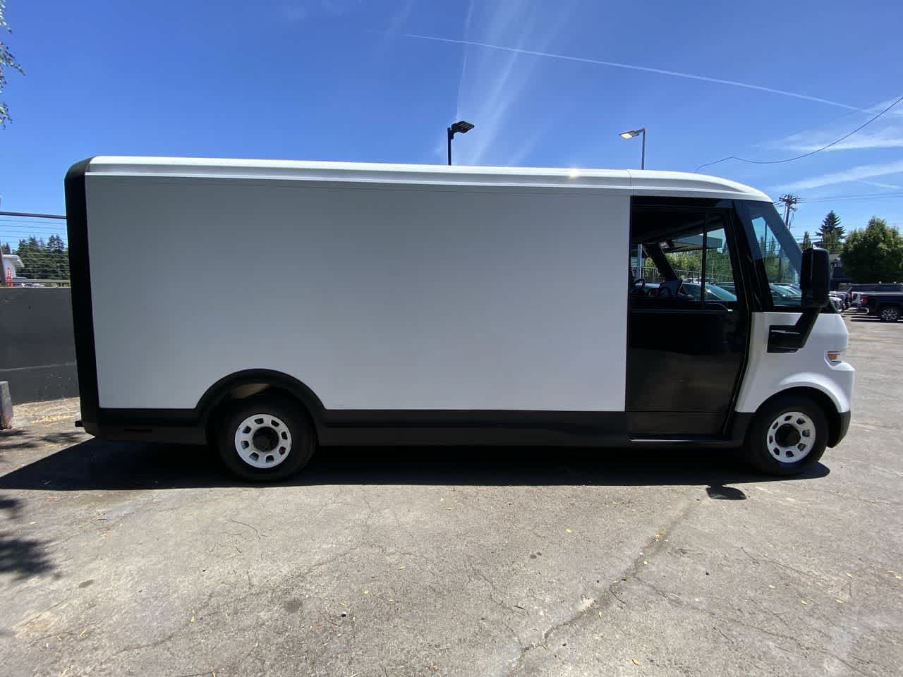 Used 2023 Chevrolet Brightdrop 600 w/ Active Safety Package 2 AWD/4WD image 7