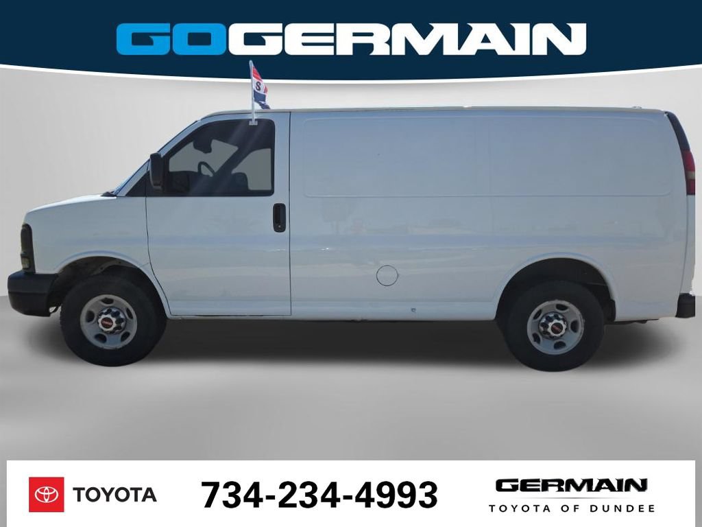 Used 2015 GMC Savana 3500 w/ Cold Climate Package RWD image 11