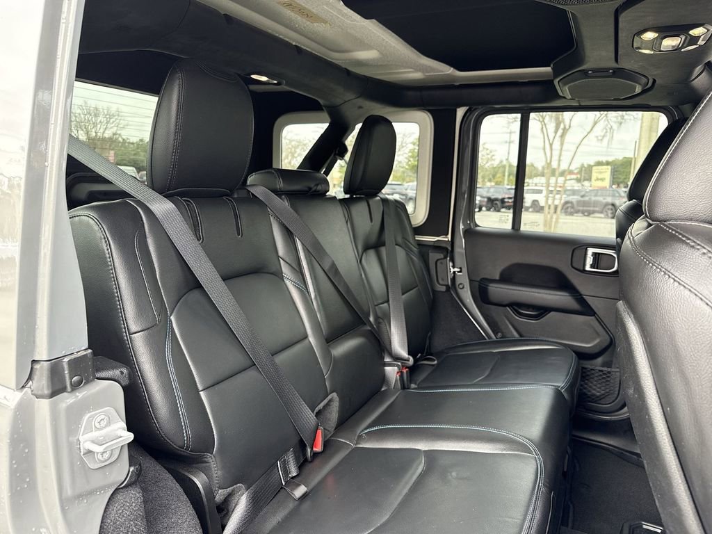 Used 2022 Jeep Wrangler Unlimited Rubicon 4xe w/ Steel Bumper Group image 21