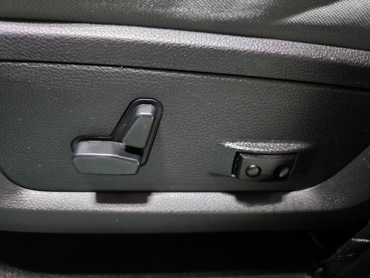 Used 2018 RAM 1500 Big Horn AWD/4WD image 17