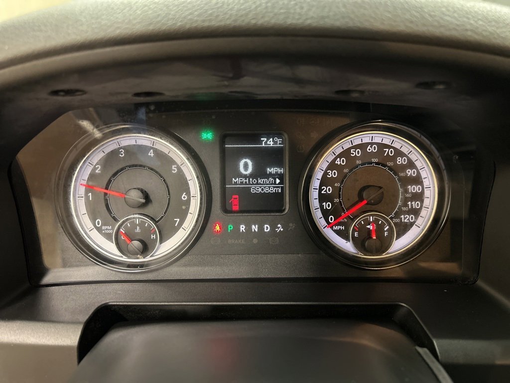 Used 2018 RAM 3500 Tradesman w/ Chrome Appearance Group image 16