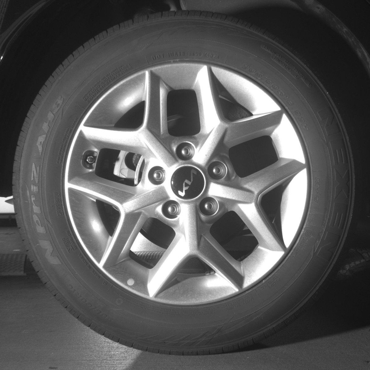 Used 2025 Kia Soul LX w/ LX Technology Package FWD image 15