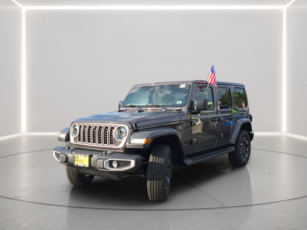 New 2026 Jeep Wrangler Unlimited Sahara AWD/4WD image 4