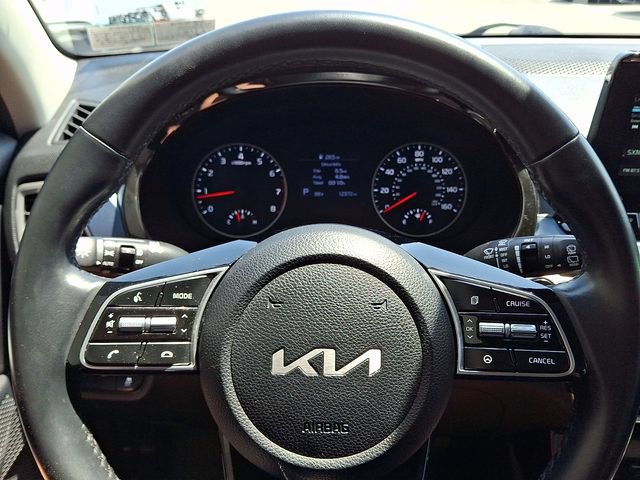 Used 2022 Kia Seltos Nightfall Edition AWD/4WD image 19