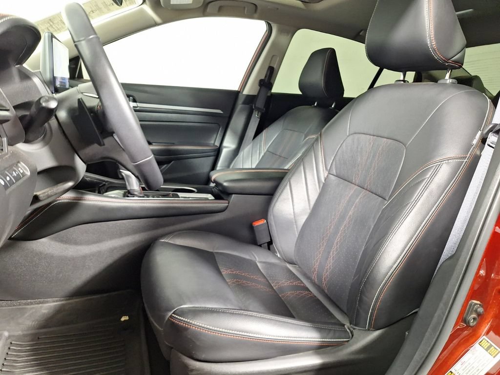 Used 2024 Nissan Altima 2.0 SR FWD image 23