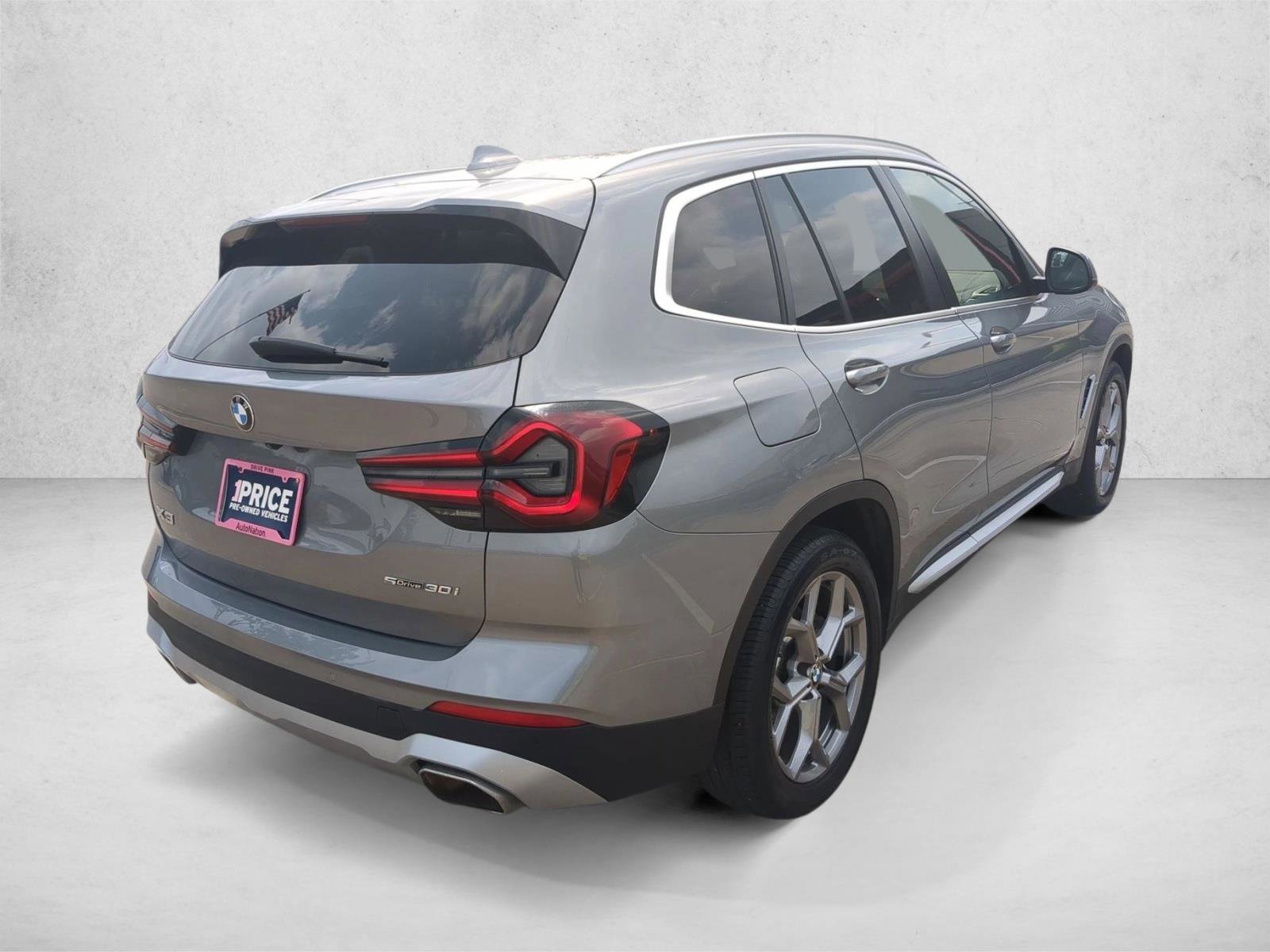 Used 2024 BMW X3 sDrive30i RWD image 5