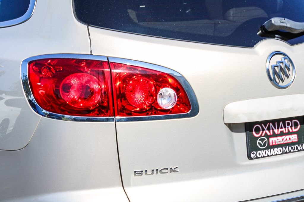 Used 2008 Buick Enclave CXL w/ Entertainment Package #1 image 7