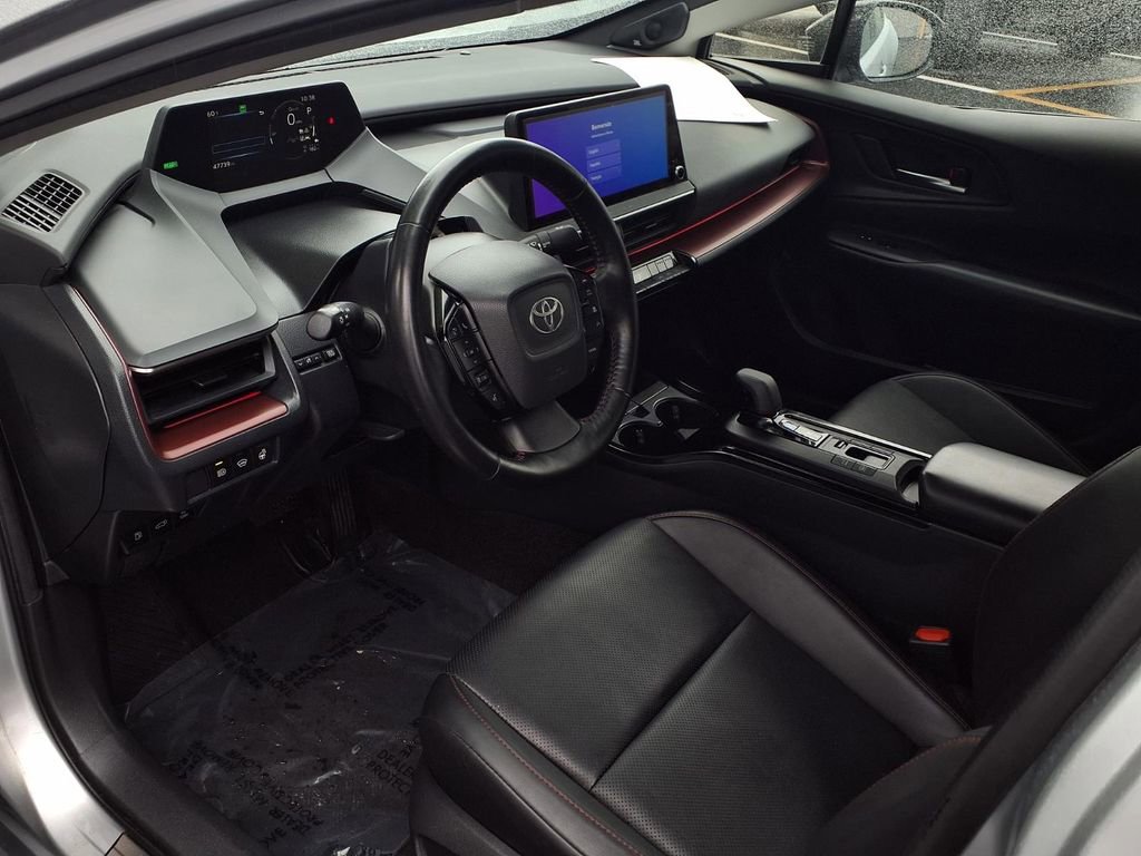 Used 2024 Toyota Prius Prime Premium w/ Advanced Technology Package image 15