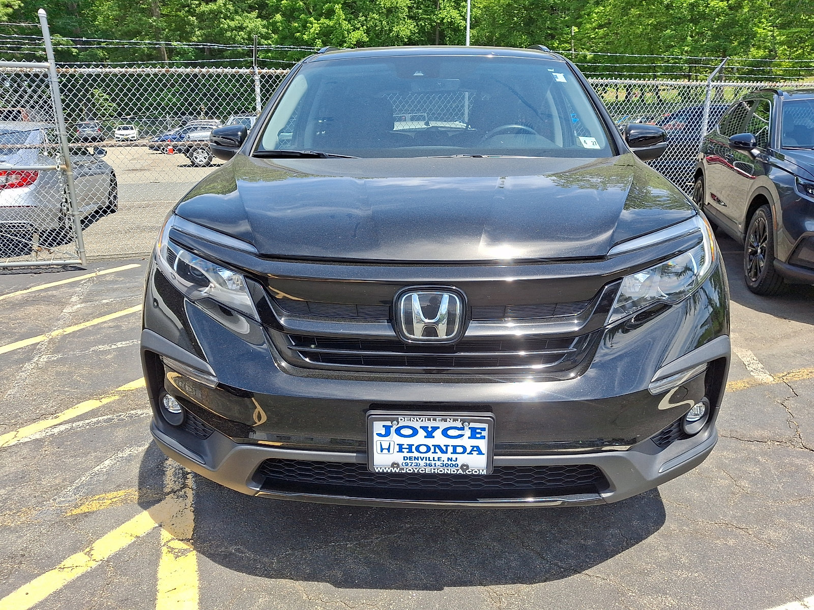 Used 2022 Honda Pilot Special Edition image 2