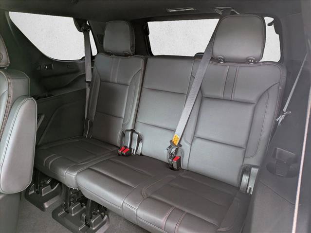 Used 2022 Chevrolet Tahoe RST w/ Luxury Package AWD/4WD image 21