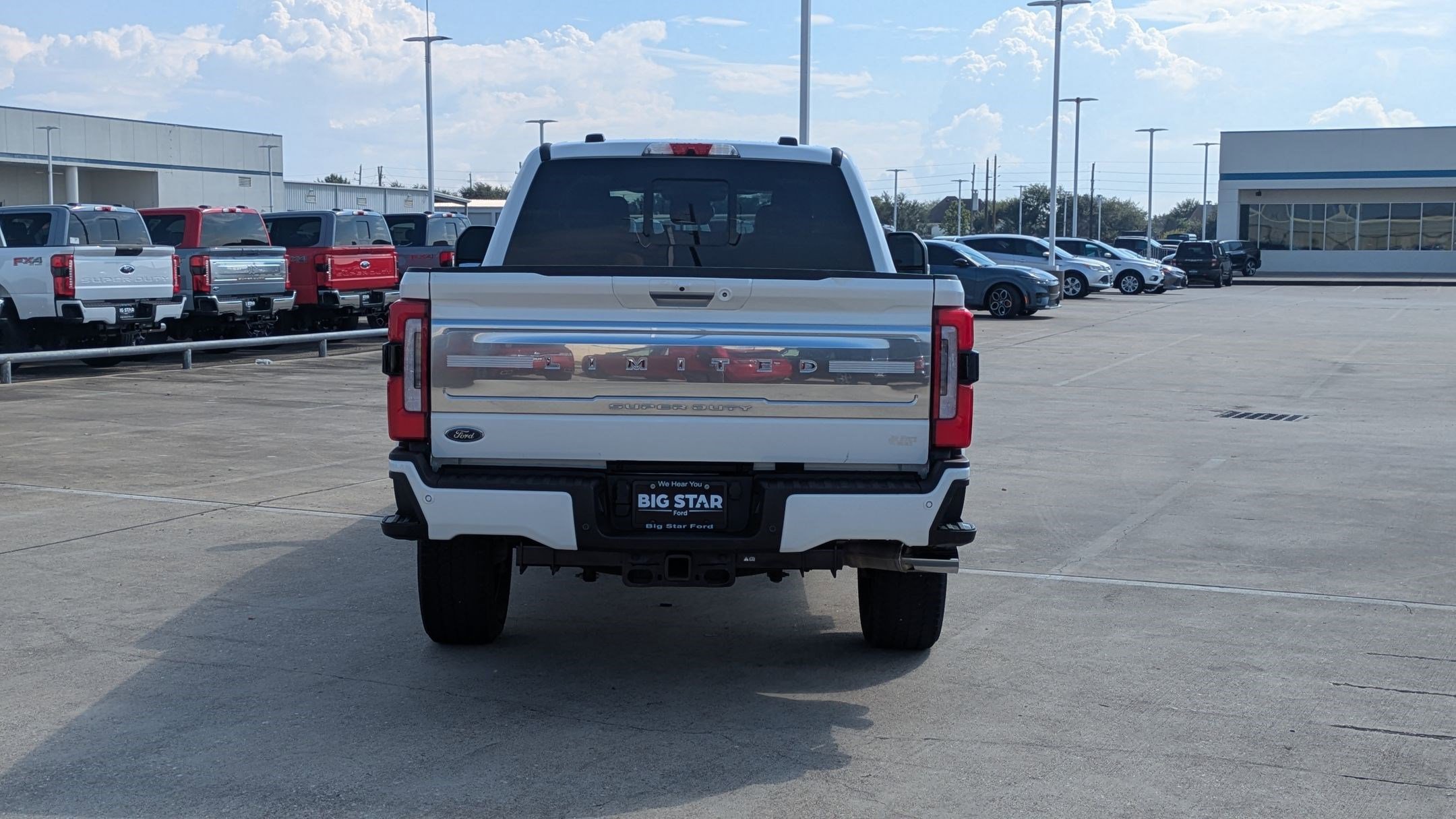 Used 2024 Ford F250 Limited w/ FX4 Off-Road Package image 5