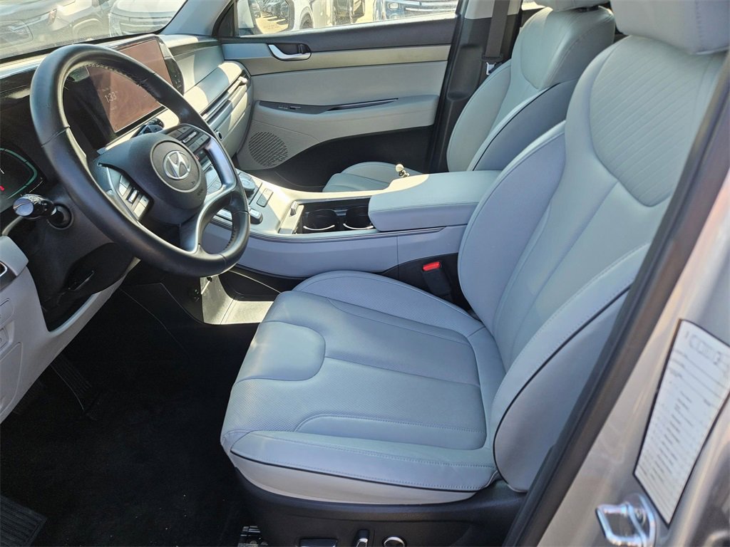 Used 2024 Hyundai Palisade SEL image 11