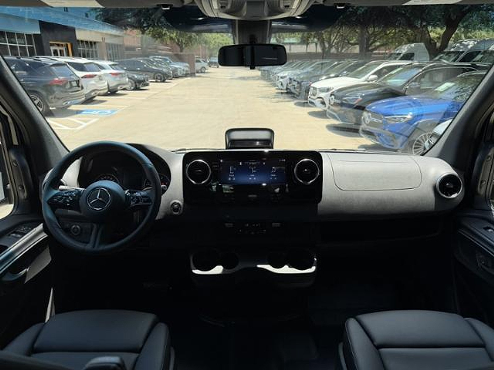 Certified 2025 Mercedes-Benz Sprinter 2500 image 7