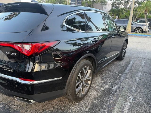 Used 2024 Acura MDX SH-AWD w/ Technology Package image 4