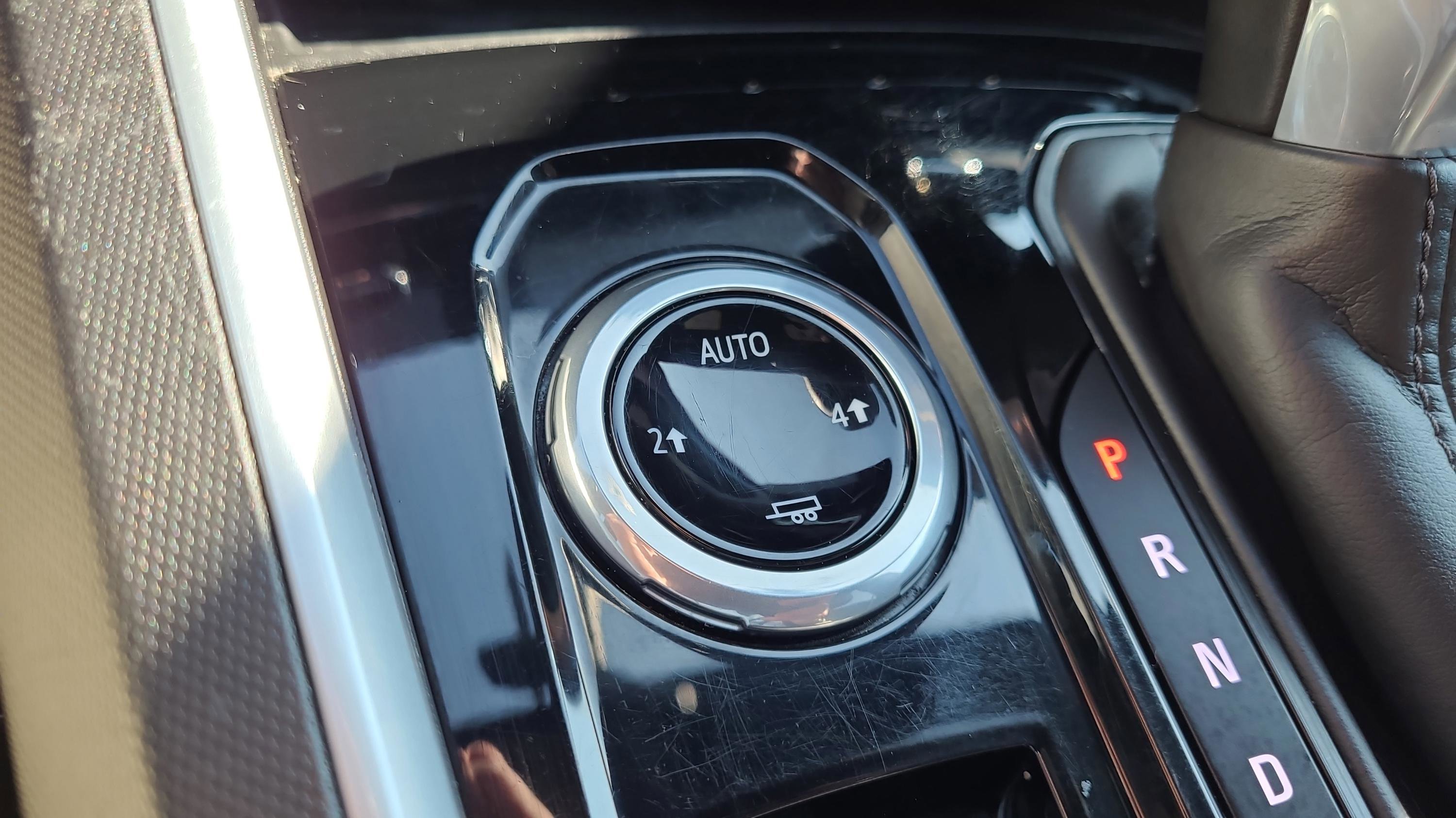 Used 2023 Chevrolet Colorado LT w/ LT Convenience Package III image 23