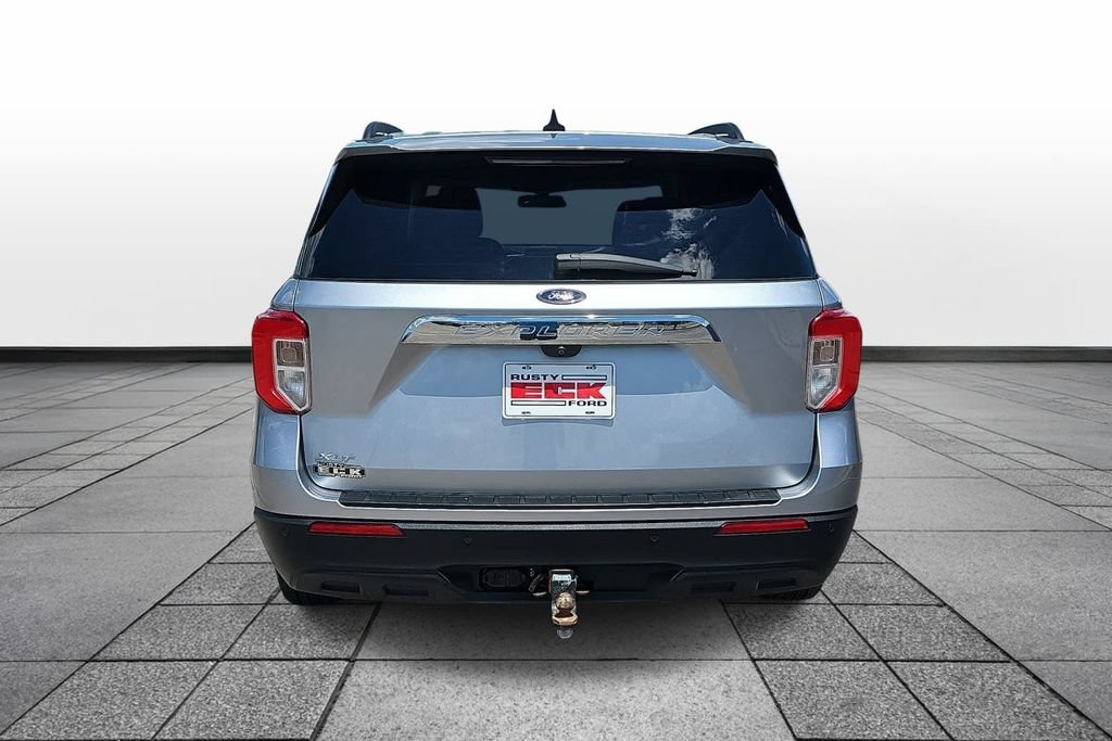 Used 2022 Ford Explorer XLT w/ Class IV Trailer Tow Package RWD image 6