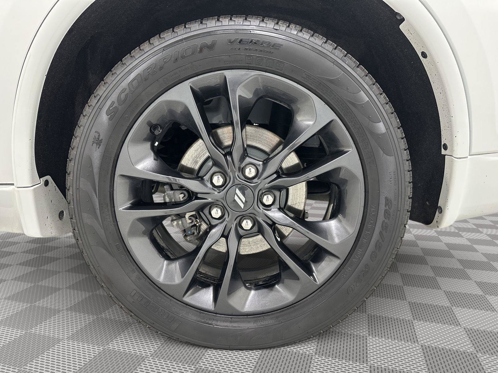 Used 2024 Dodge Durango R/T w/ Blacktop Package AWD/4WD image 32
