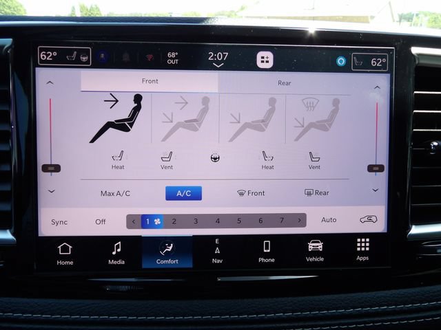 New 2026 Chrysler Pacifica Limited w/ Uconnect Theater Family Group AWD/4WD image 23