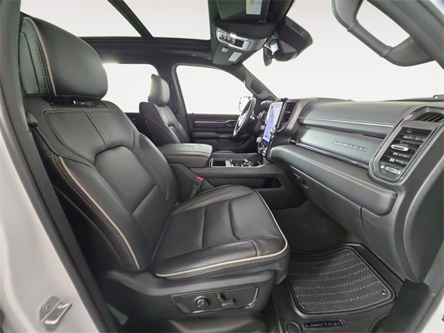 Used 2023 RAM 1500 Limited w/ Trailer Tow Group image 15