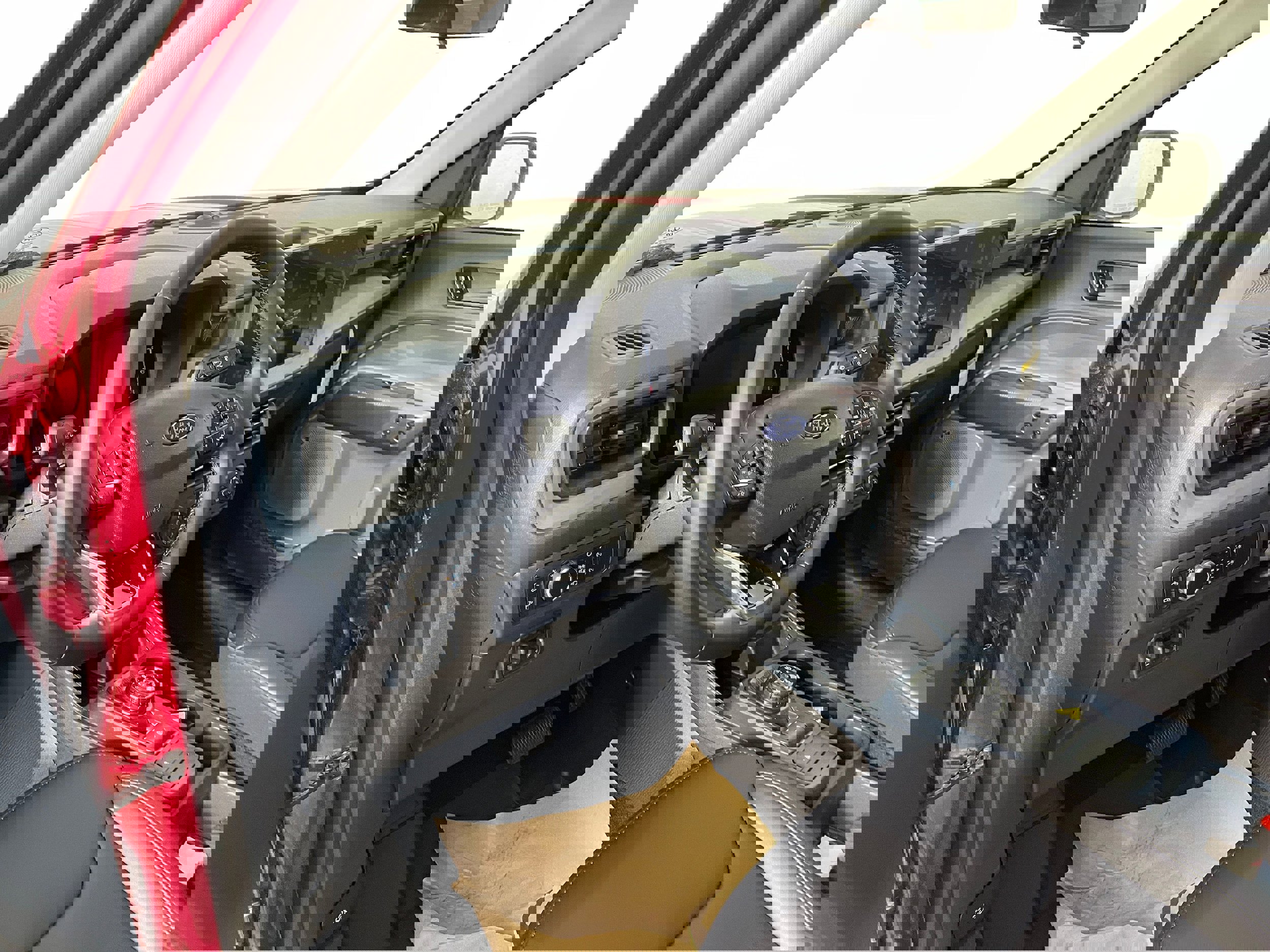 New 2026 Ford Maverick Lariat w/ Black Appearance Package image 2